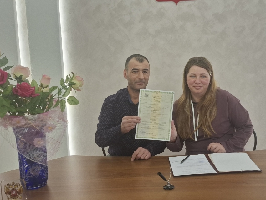 «Медовым» именем назвали пятого ребенка родители из Могочи